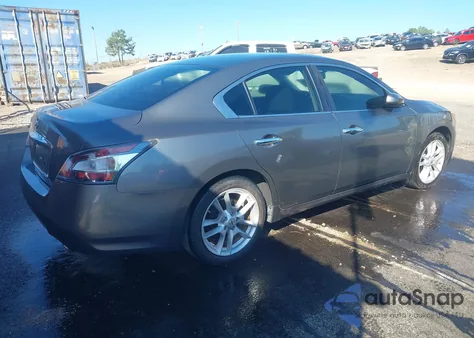 2014 Nissan Maxima 3.5 S/3.5 Sv z USA, uszkodzony, nr VIN 1N4AA5AP3EC457519